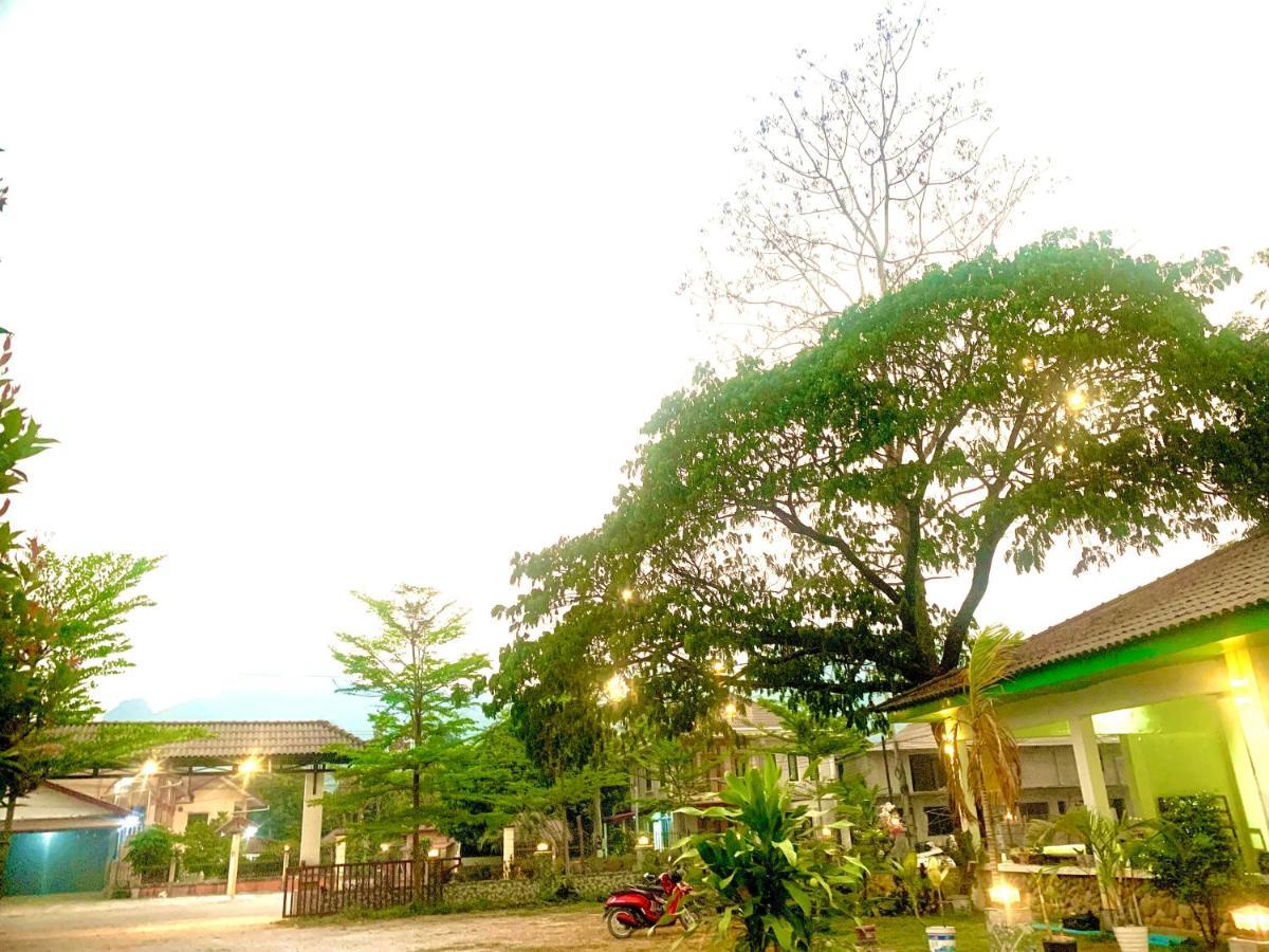 Vang Vieng Garden Resort Exterior foto